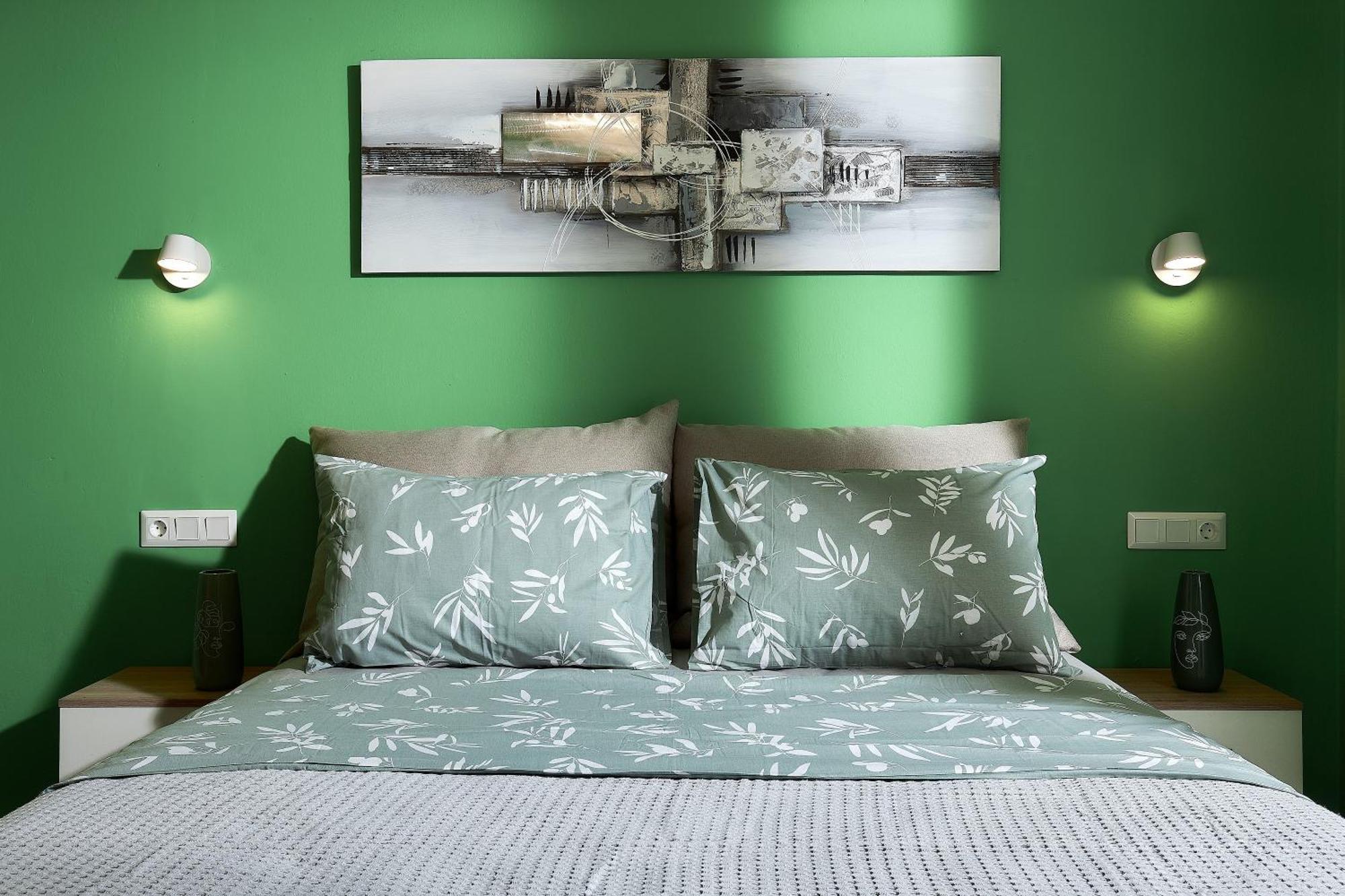 Domenico Homes - Center